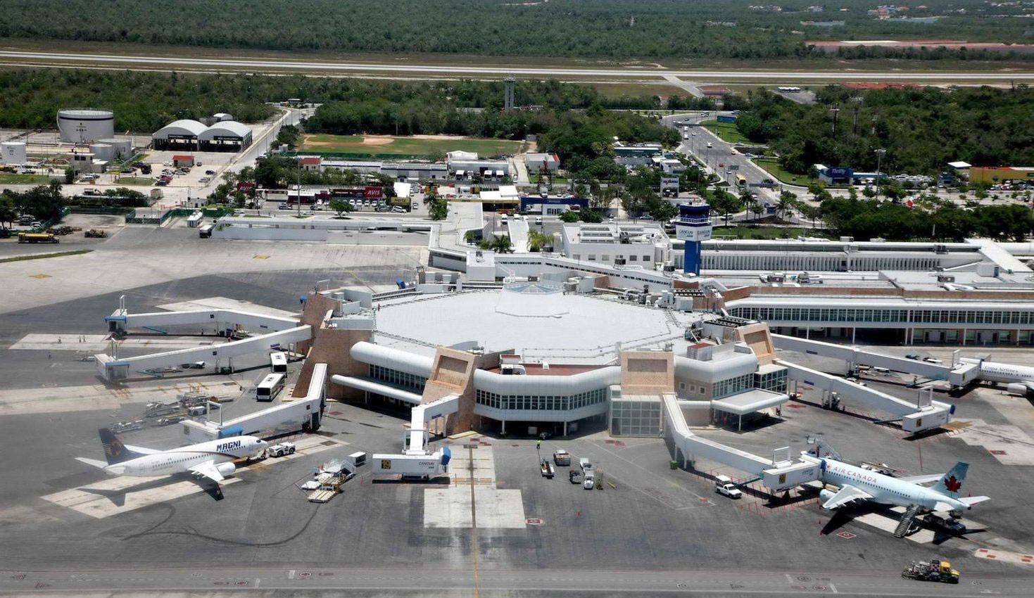 Aeropuerto de Cancún llega a las 87 operaciones diarias, Balnearios Mexico