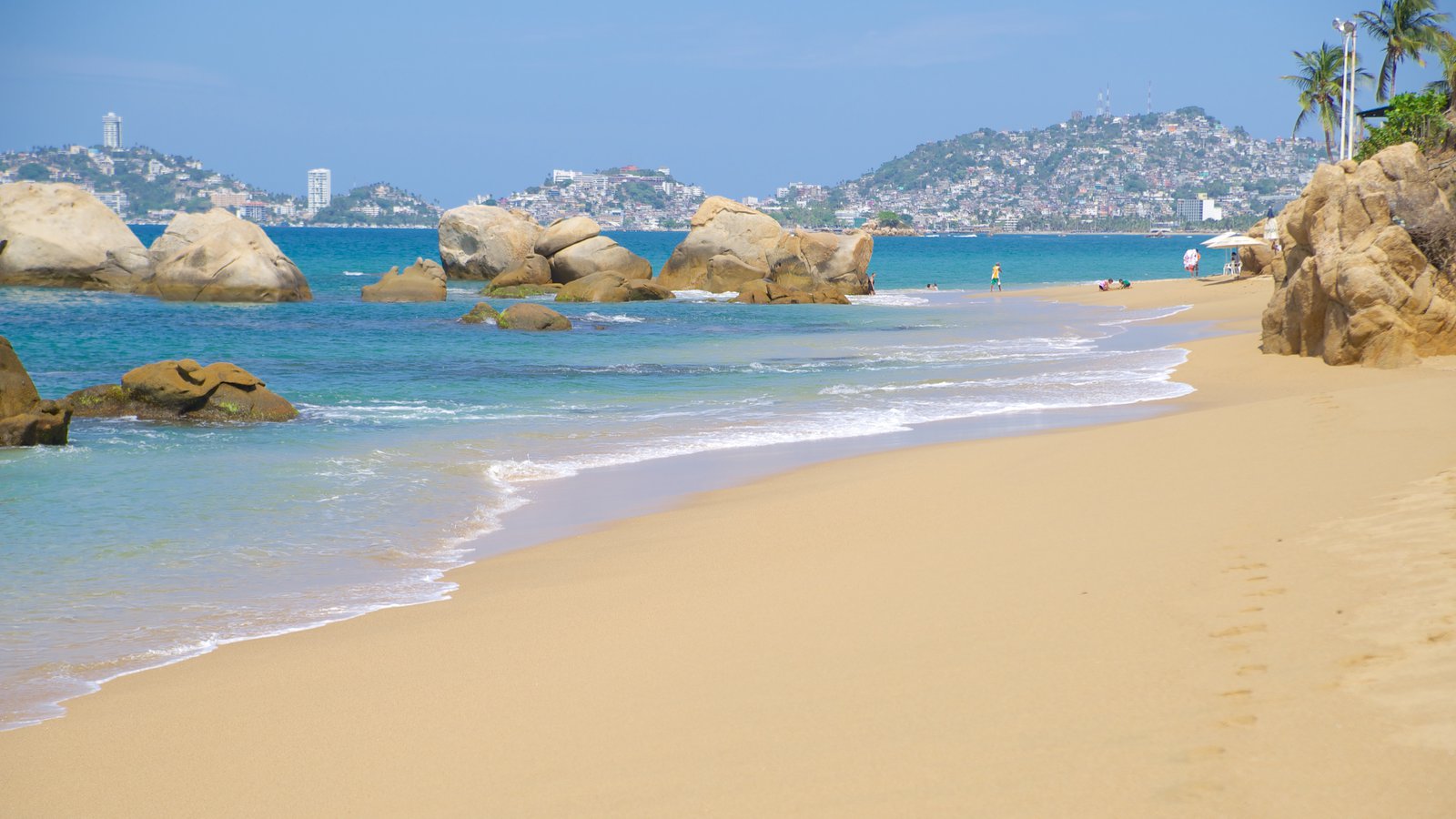 Vacaciones en Acapulco y viajes a Mazatlán