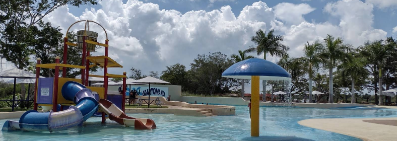 Parque Acuático Lagartomanía