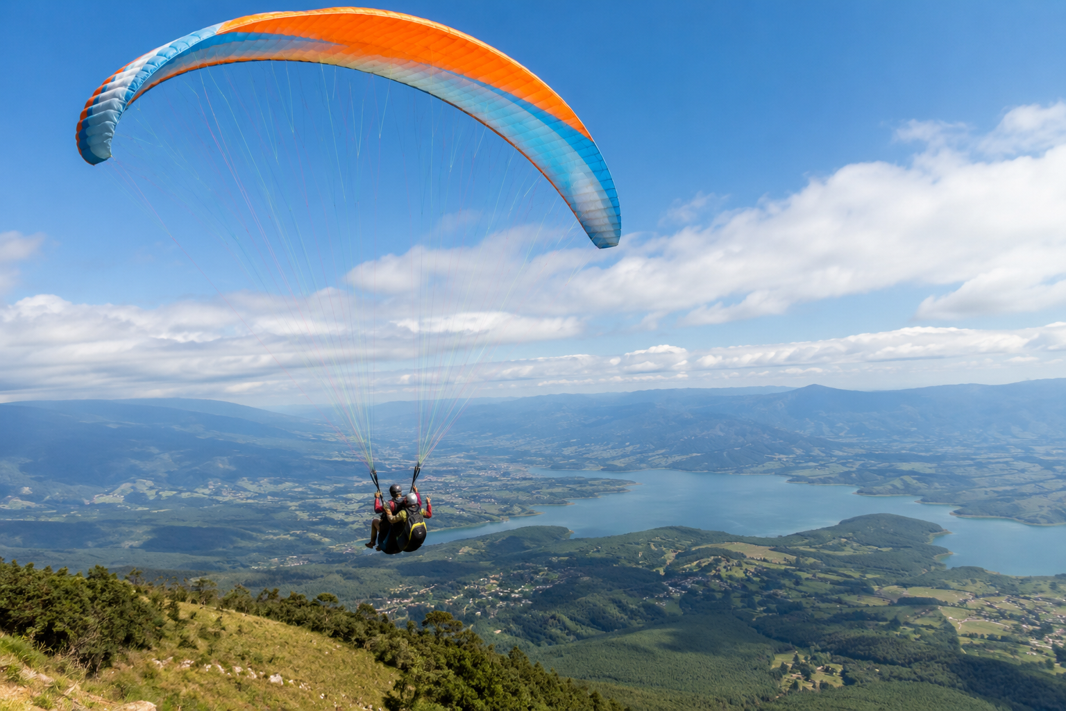 Parapente en Michoacán: los mejores escenarios para volar y descubrir el estado desde las alturas